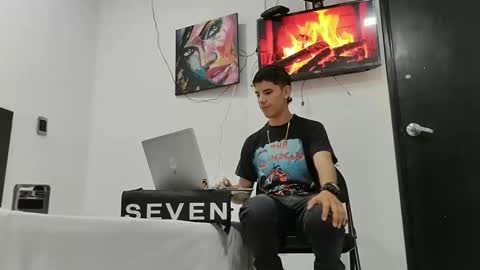 jhon online show from 03/01/25, 03:05