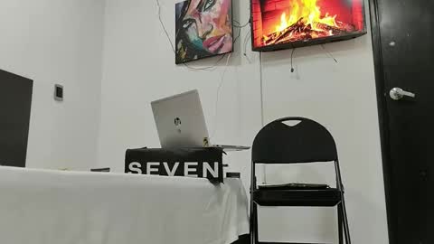 jhon online show from 03/01/25, 09:15