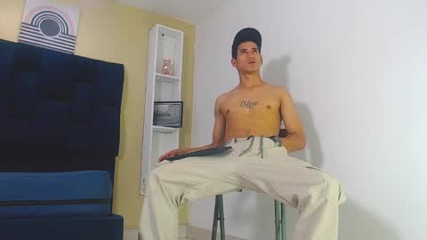 Snapshot of jhonn_rhyss chatting on 01/12/25, 07:53 Jhon online show from 01/12/25, 07:53