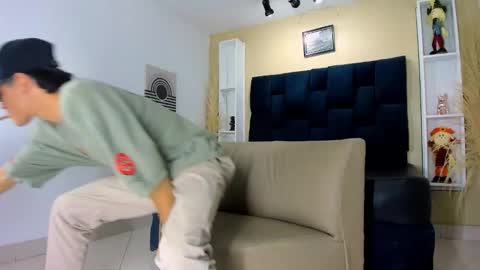 Snapshot of jhonn_rhyss chatting on 10/01/25, 03:01 Jhon online show from 10/01/25, 03:01