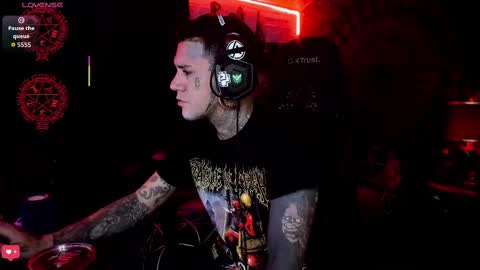 Snapshot of jhonny_ackerman chatting on 09/16/25, 07:09 jhonny_ackerman online show from 09/16/25, 07:09