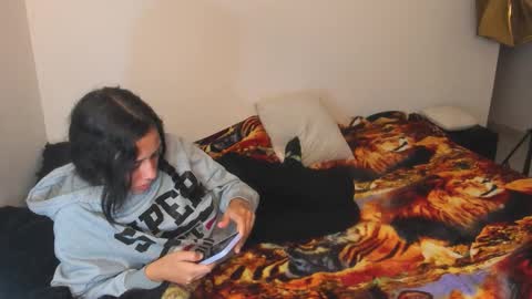 Snapshot of jhonny_ackerman chatting on 10/17/25, 08:28 jhonny_ackerman online show from 10/17/25, 08:28