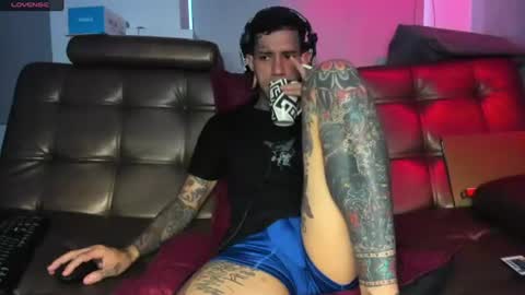 jhonny_ackerman online show from 07/25/26, 12:14
