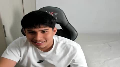 jhonny_dickm online show from 09/28/25, 06:46