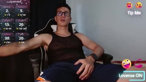 Snapshot of jhonny_hot_s chatting on 11/01/25, 07:05 Jhonny independent model online show from 11/01/25, 07:05