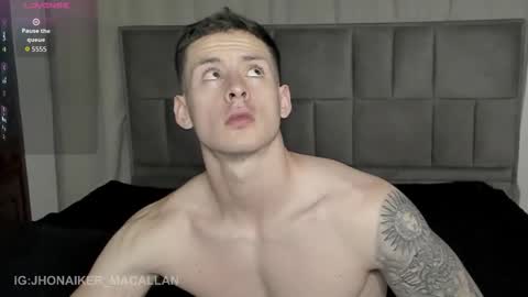 Jhonaiker online show from 09/16/25, 02:01