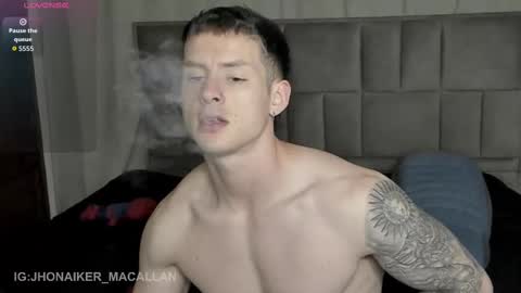 Jhonaiker online show from 09/23/25, 01:30