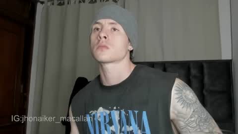 Snapshot of jhonny_macallan chatting on 06/12/26, 03:49 Jhonaiker online show from 06/12/26, 03:49