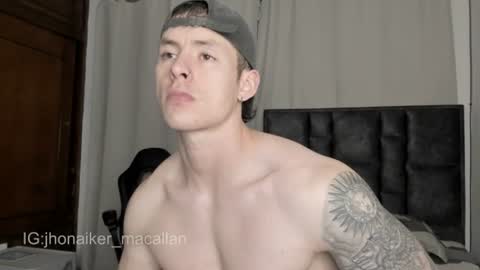 Snapshot of jhonny_macallan chatting on 07/01/26, 03:52 Jhonaiker online show from 07/01/26, 03:52