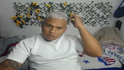 Snapshot of jhonny_marin chatting on 10/26/25, 03:12 jhonny_marin online show from 10/26/25, 03:12