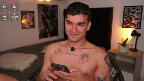 Jhonny  online show from 06/17/26, 01:30
