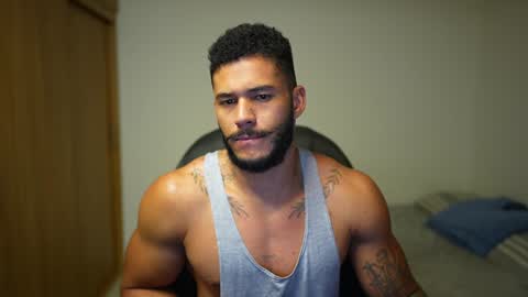 Snapshot of jhony_serna_ chatting on 12/18/24, 04:31 IG jhony serna IG Personal jonathanserna88 online show from 12/18/24, 04:31