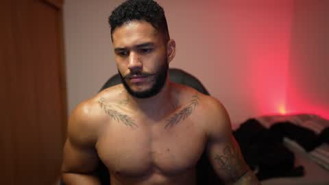 Snapshot of jhony_serna_ chatting on 12/26/24, 10:26 IG jhony serna IG Personal jonathanserna88 online show from 12/26/24, 10:26