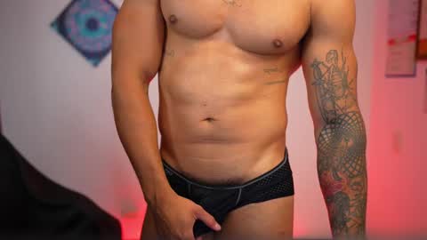Snapshot of jhony_serna_ chatting on 02/20/25, 01:25 IG jhony serna IG Personal jonathanserna88 online show from 02/20/25, 01:25