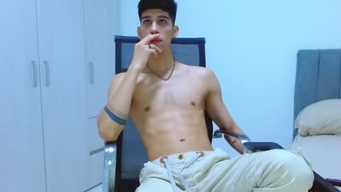 jhony_sex3 online show from 10/22/25, 07:30