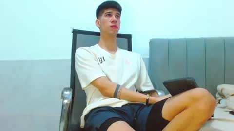 jhony_sex3 online show from 06/25/26, 08:08