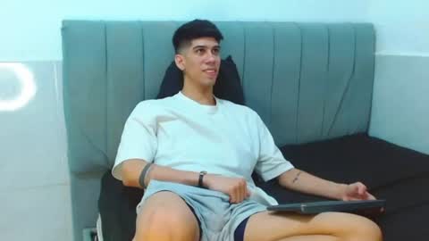 jhony_sex3 online show from 07/20/26, 08:06