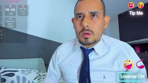 Jhony Alzate online show from 01/28/25, 12:26