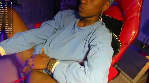 Snapshot of jhonymiller chatting on 10/31/25, 08:32 jhonymiller online show from 10/31/25, 08:32