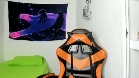 jhosep_hamilton online show from 09/20/25, 07:15