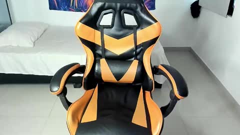 jhosep_hamilton online show from 10/08/25, 07:22