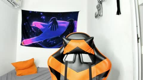 jhosep_hamilton online show from 10/11/25, 07:01