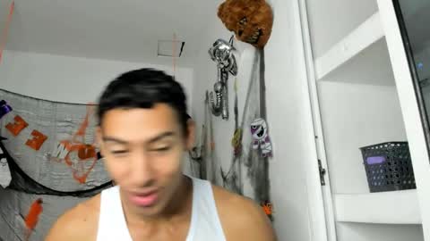 jhosep_hamilton online show from 10/24/25, 11:39