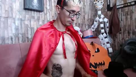 Snapshot of jhosuamoore2 chatting on 10/19/25, 01:39 jhosuamoore2 online show from 10/19/25, 01:39