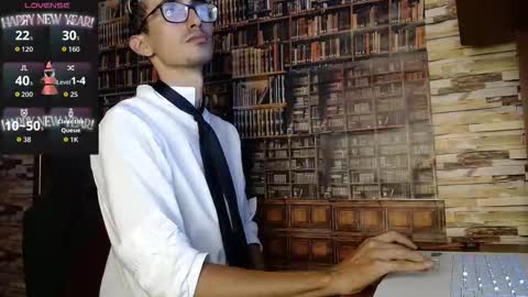 Snapshot of jhosuamoore2 chatting on 10/31/25, 02:34 jhosuamoore2 online show from 10/31/25, 02:34