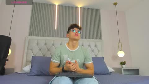 jhoumod_21 online show from 11/25/25, 03:06