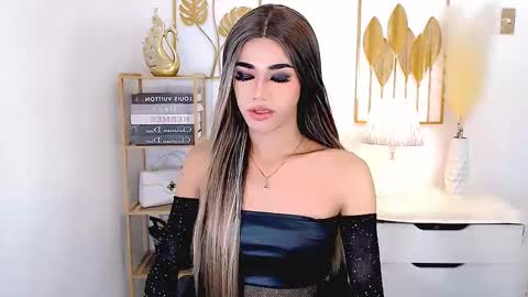 julie online show from 12/02/24, 01:03