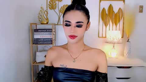 julie online show from 12/09/24, 02:13