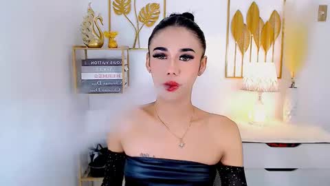 julie online show from 12/10/24, 05:07