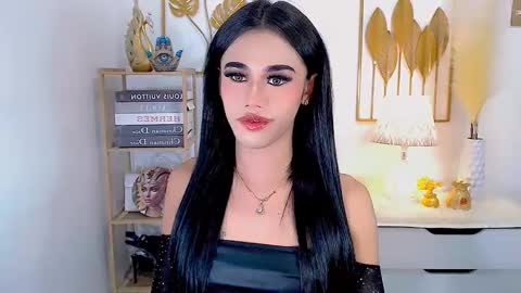 julie online show from 12/15/24, 01:46