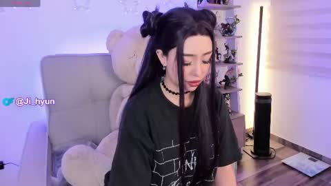 Ji  online show from 07/13/26, 04:04