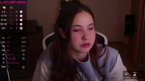 jia_lisaa online show from 12/10/24, 11:54