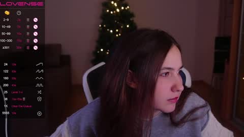 jia_lisaa online show from 12/11/24, 07:42