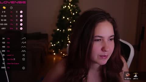 jia_lisaa online show from 12/20/24, 02:08