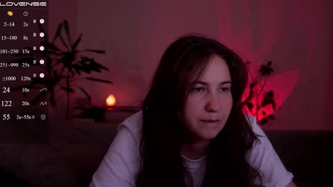 jia_lisaa online show from 10/02/25, 12:34