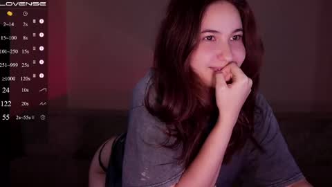 jia_lisaa online show from 05/28/26, 08:33