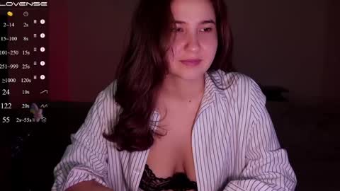 jia_lisaa online show from 06/06/26, 04:12