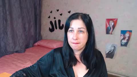 Snapshot of jill_stevens chatting on 10/19/25, 03:56 Jill online show from 10/19/25, 03:56