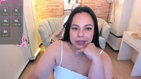 jimena  online show from 01/04/25, 05:58