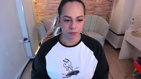 jimena  online show from 02/05/25, 03:02