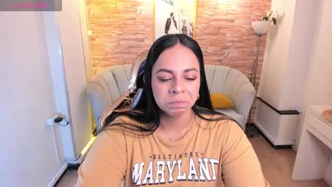 jimena  online show from 02/21/25, 03:34