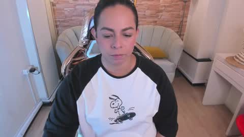 jimena  online show from 03/06/25, 03:24