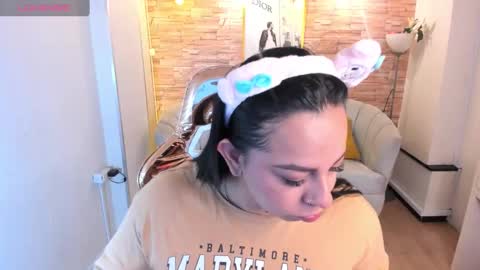 jimena  online show from 03/11/25, 03:16