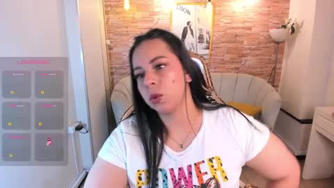 jimena  online show from 03/12/25, 03:24