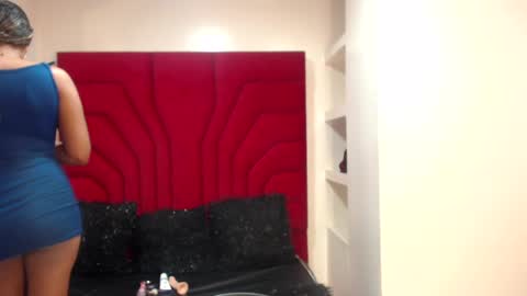 Snapshot of jimena_bell chatting on 10/26/25, 01:50 Jimena online show from 10/26/25, 01:50