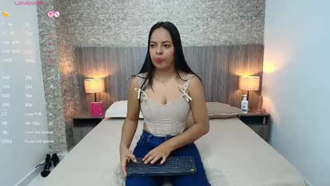 Jimena Salazar online show from 02/23/26, 11:29